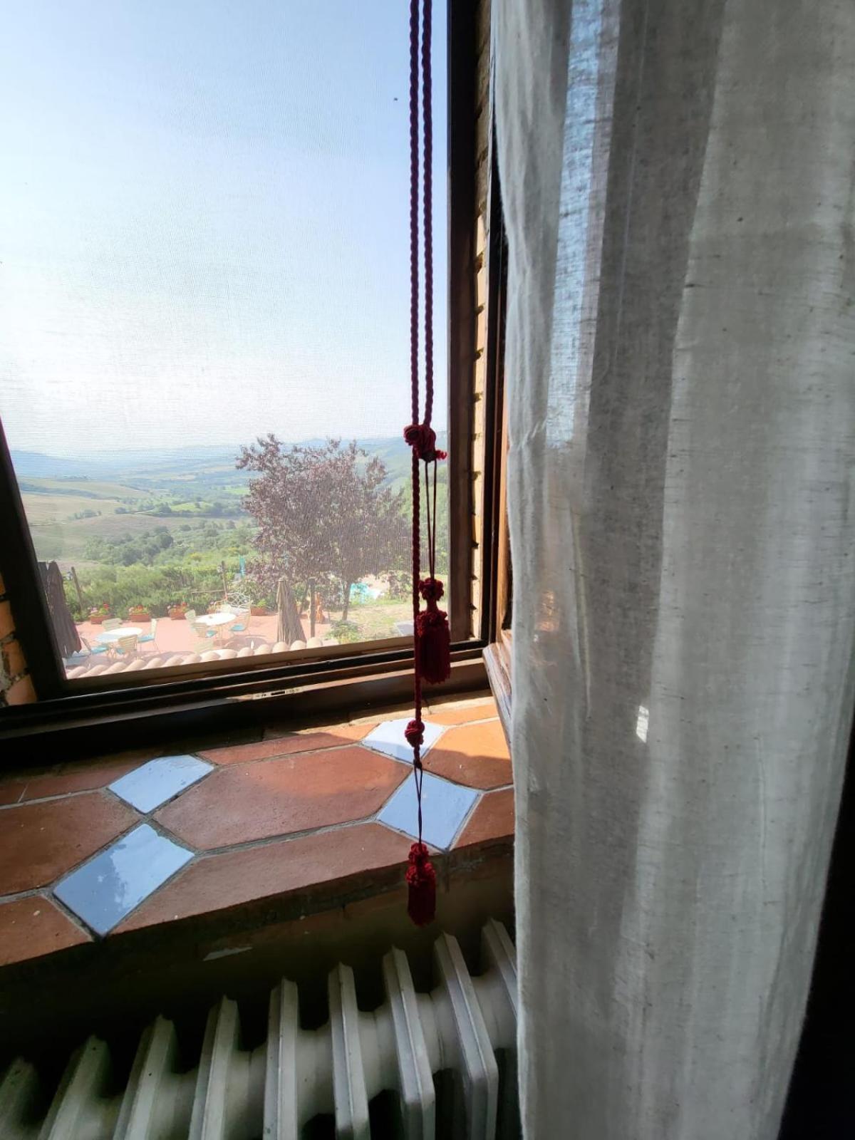 Country House La Collina Di Bargiano - Casa Raffaella Allerona Bagian luar foto